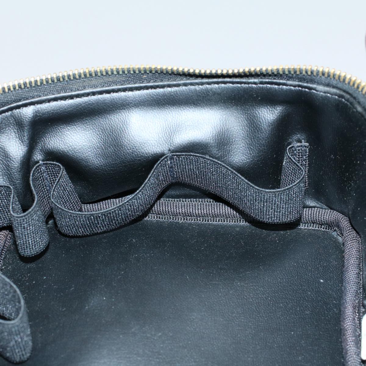 CHANEL Vanity Cosmetic Pouch Patent leather Black CC yb378