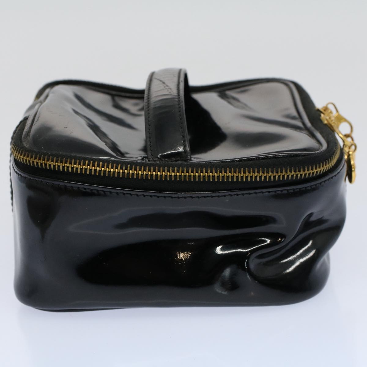 CHANEL Vanity Cosmetic Pouch Patent leather Black CC yb378