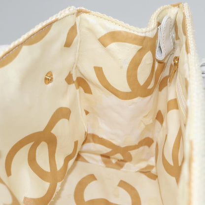 CHANEL Matelasse Chain Tote Bag Raffia White CC yb722