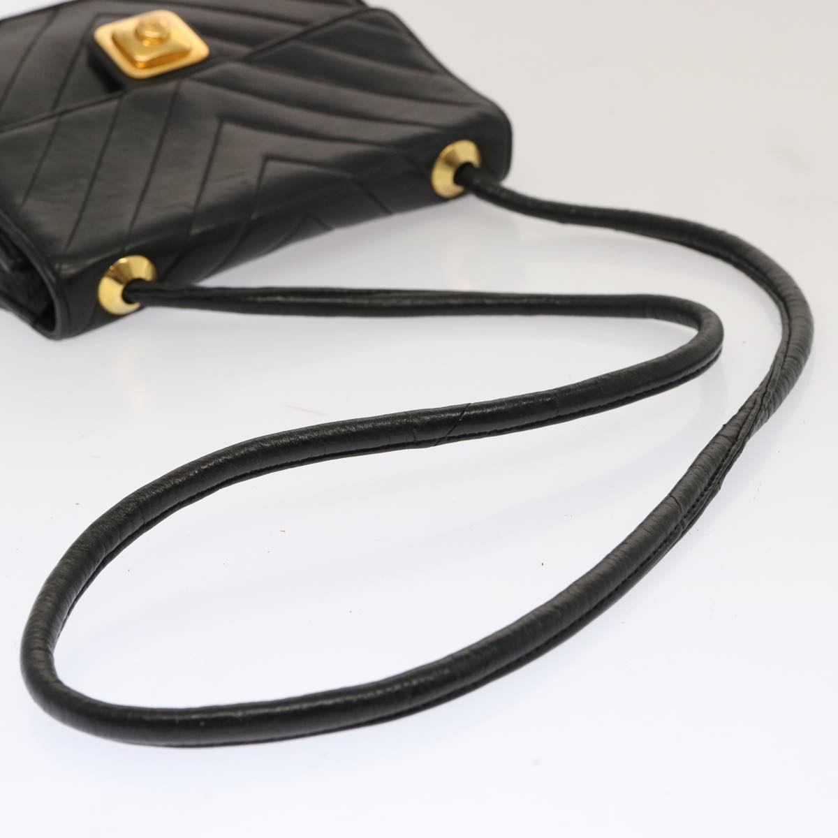 CHANEL V Stitch Shoulder Bag Lamb Skin Black CC yk11681