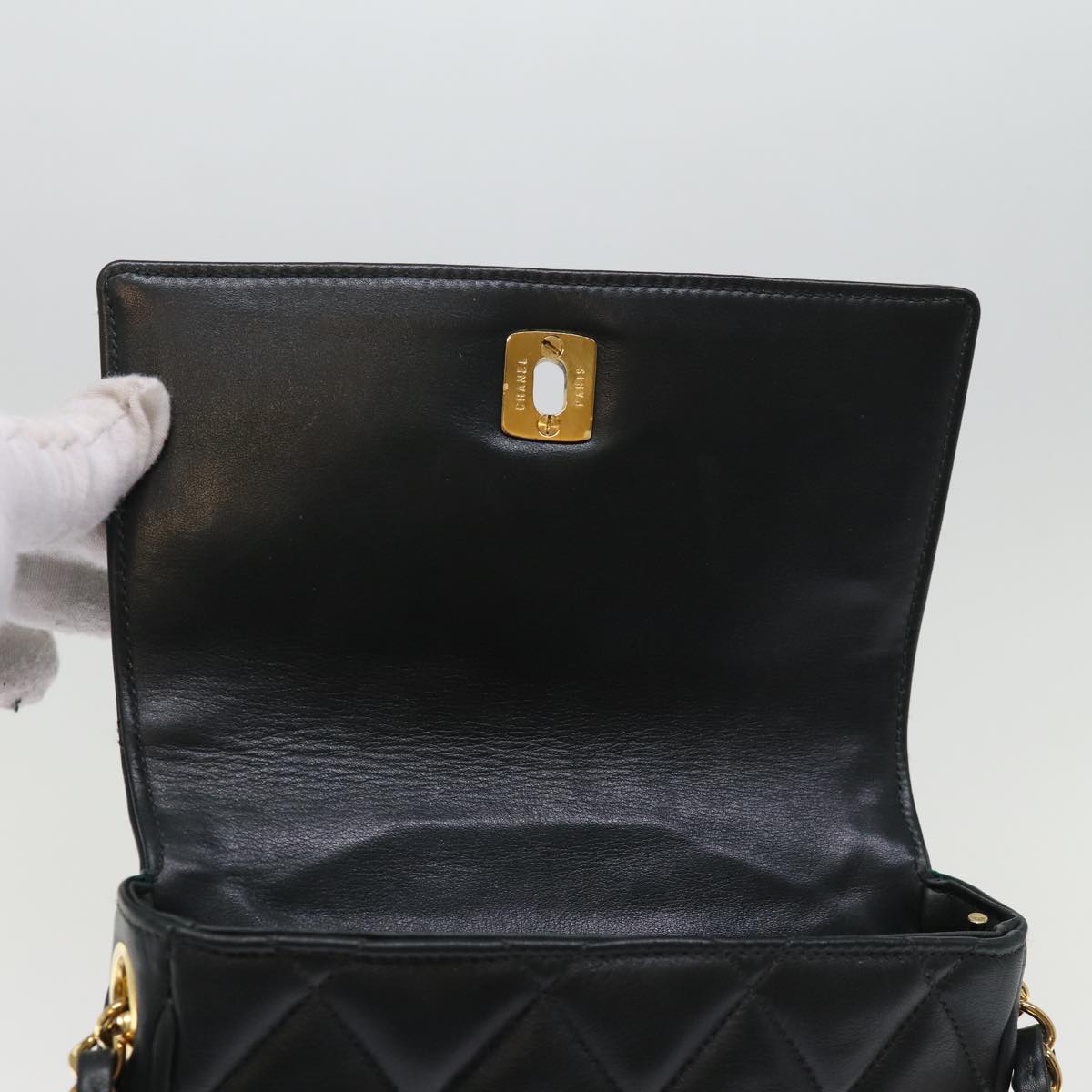 CHANEL Matelasse Turn Lock Chain Shoulder Bag Lamb Skin Green CC yk12713A
