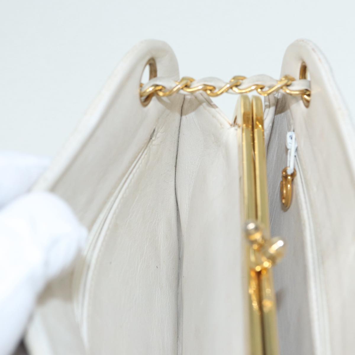 CHANEL V Stitch Chain Hand Bag Leather White CC yk14103