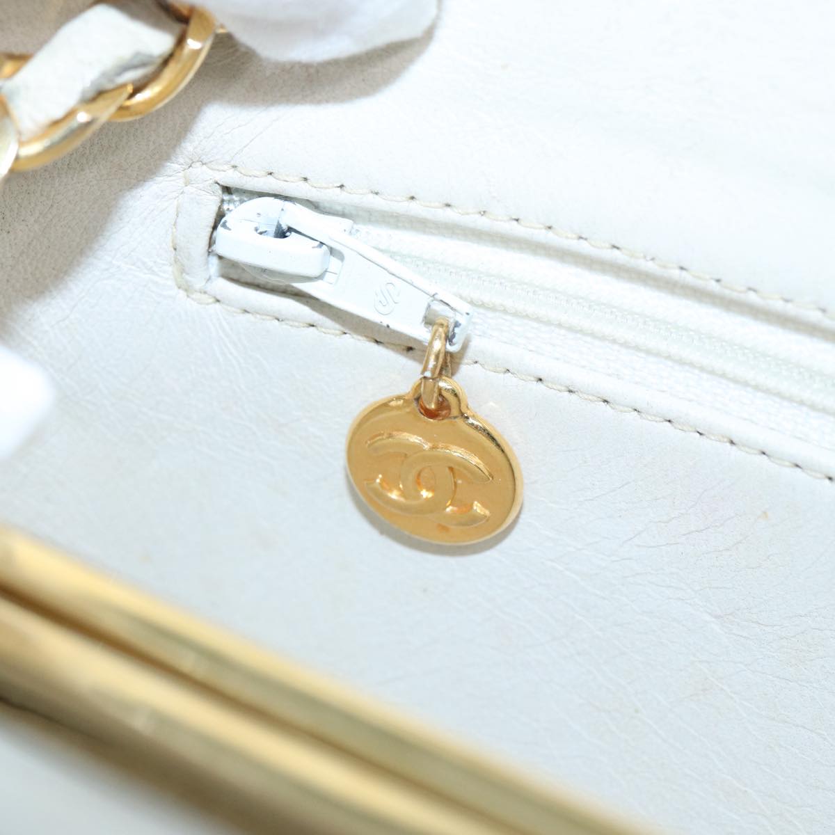 CHANEL V Stitch Chain Hand Bag Leather White CC yk14103