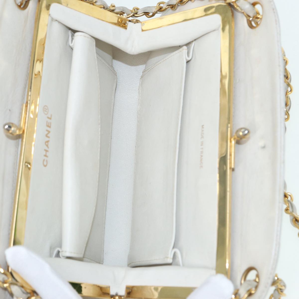 CHANEL V Stitch Chain Hand Bag Leather White CC yk14103