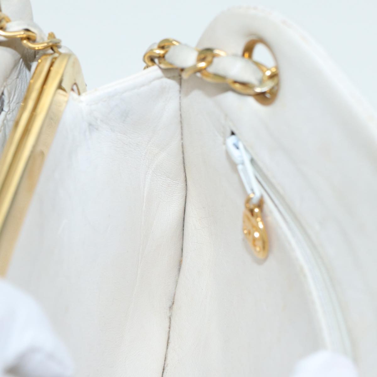 CHANEL V Stitch Chain Hand Bag Leather White CC yk14103