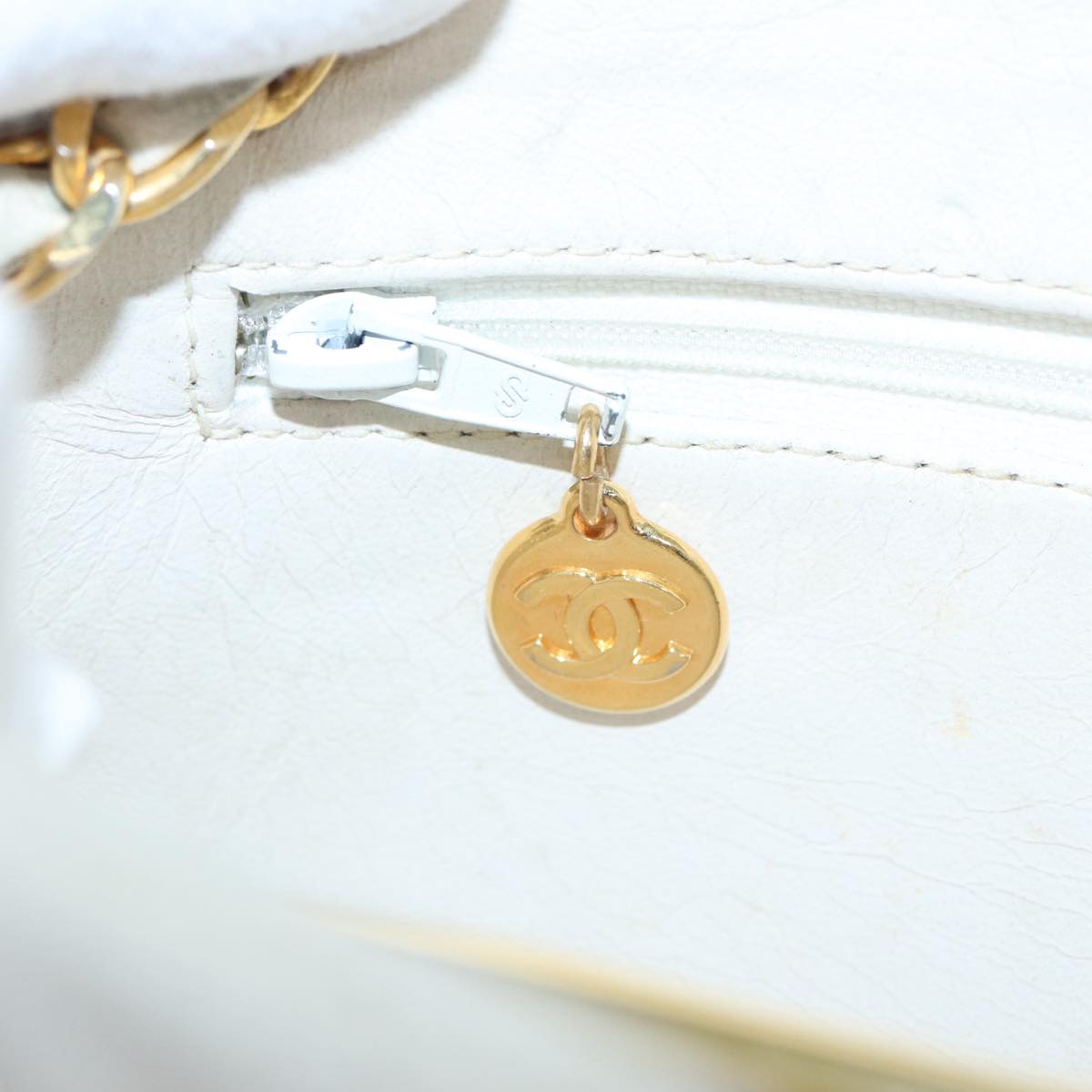 CHANEL V Stitch Chain Hand Bag Leather White CC yk14103