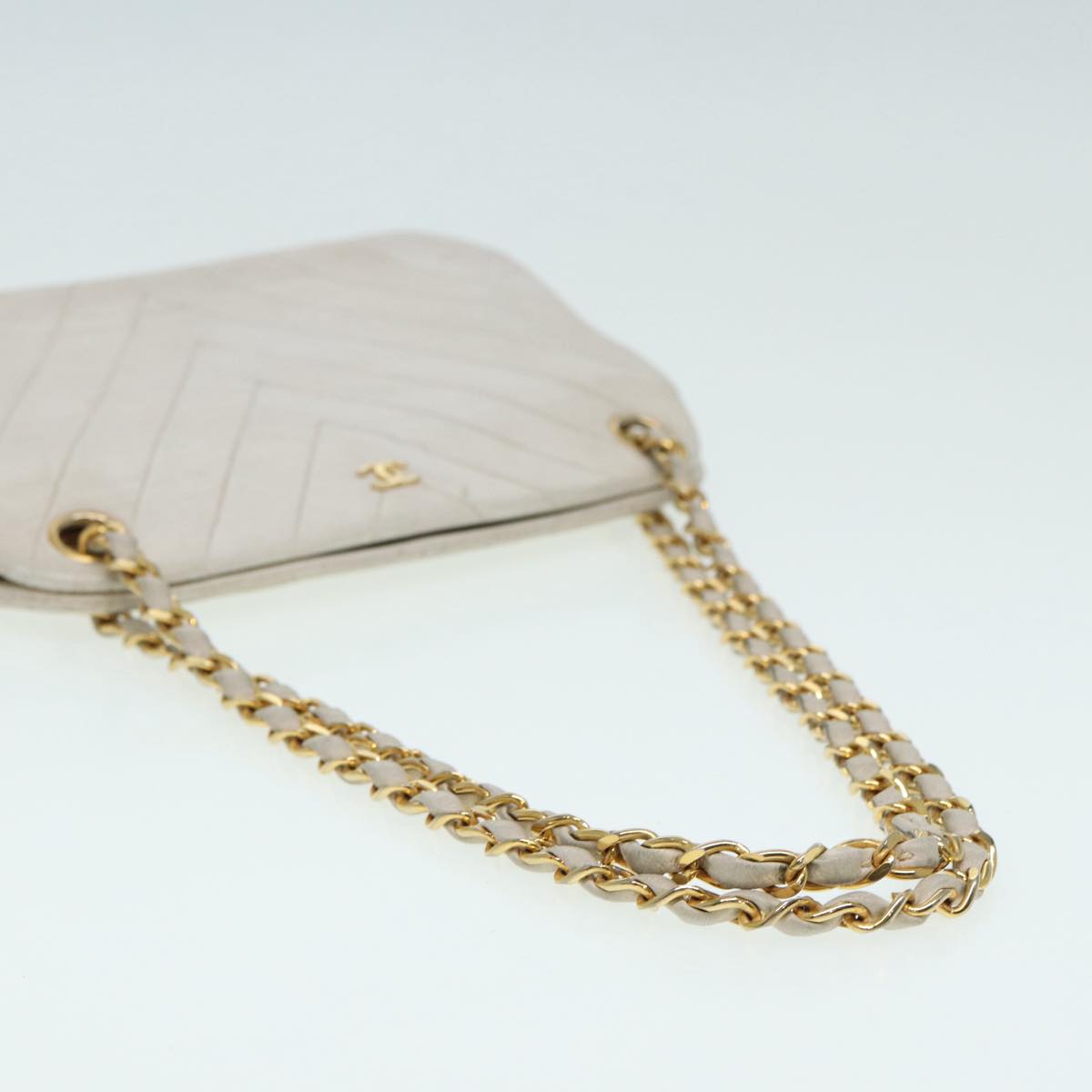 CHANEL V Stitch Chain Hand Bag Leather White CC yk14103