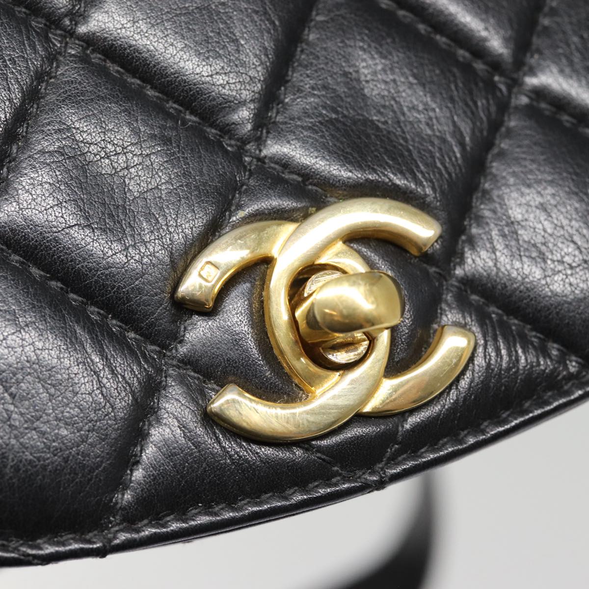 CHANEL Matelasse Turn Lock Waist bag Leather Black Gold CC yk14337