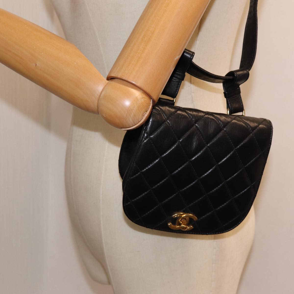 CHANEL Matelasse Turn Lock Waist bag Leather Black Gold CC yk14337