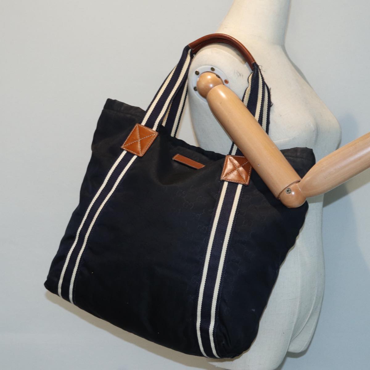 GUCCI GG Canvas Tote Bag Black Navy 189669  14419