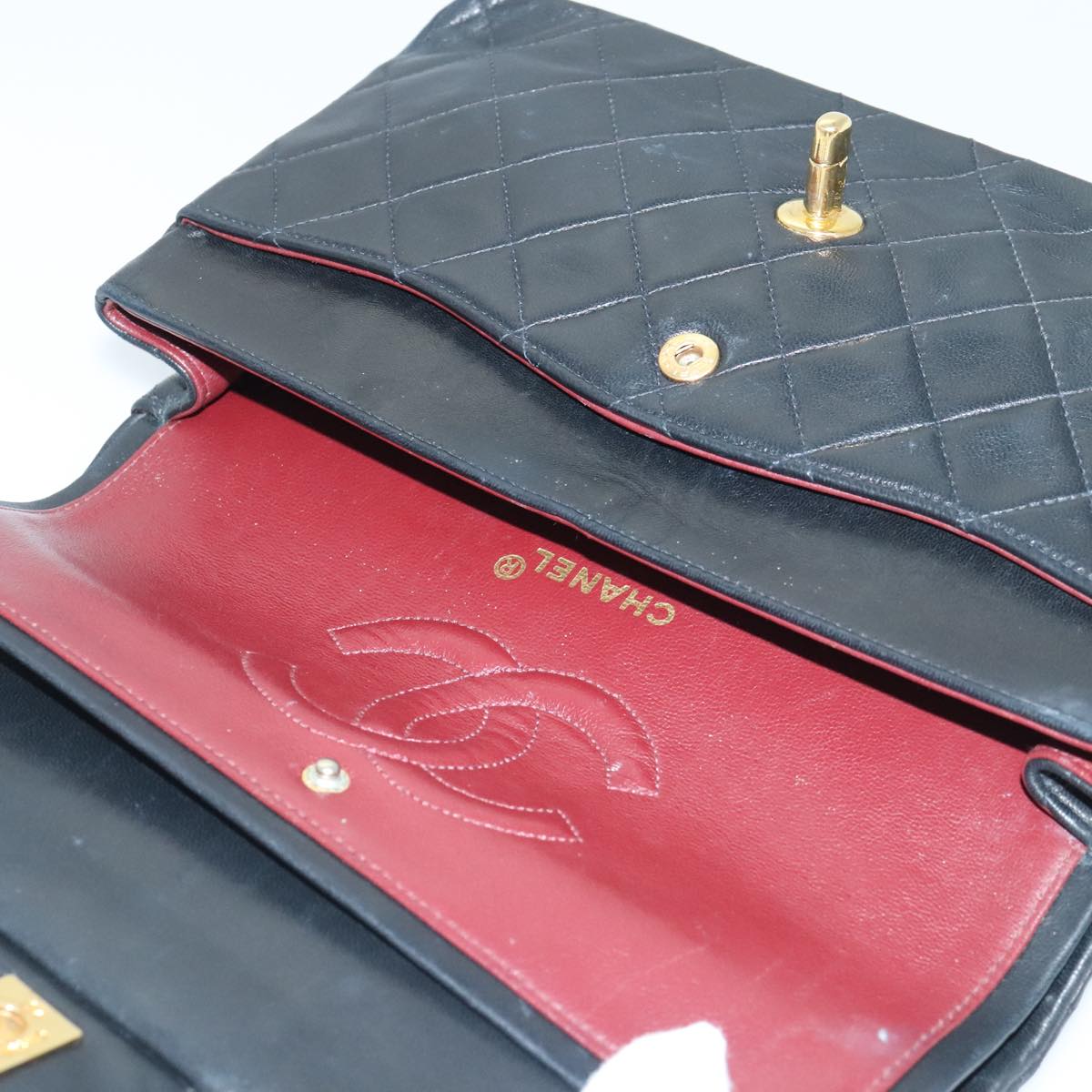 CHANEL Matelasse Turn Lock Chain Shoulder Bag Lamb Skin Black CC yk15263A