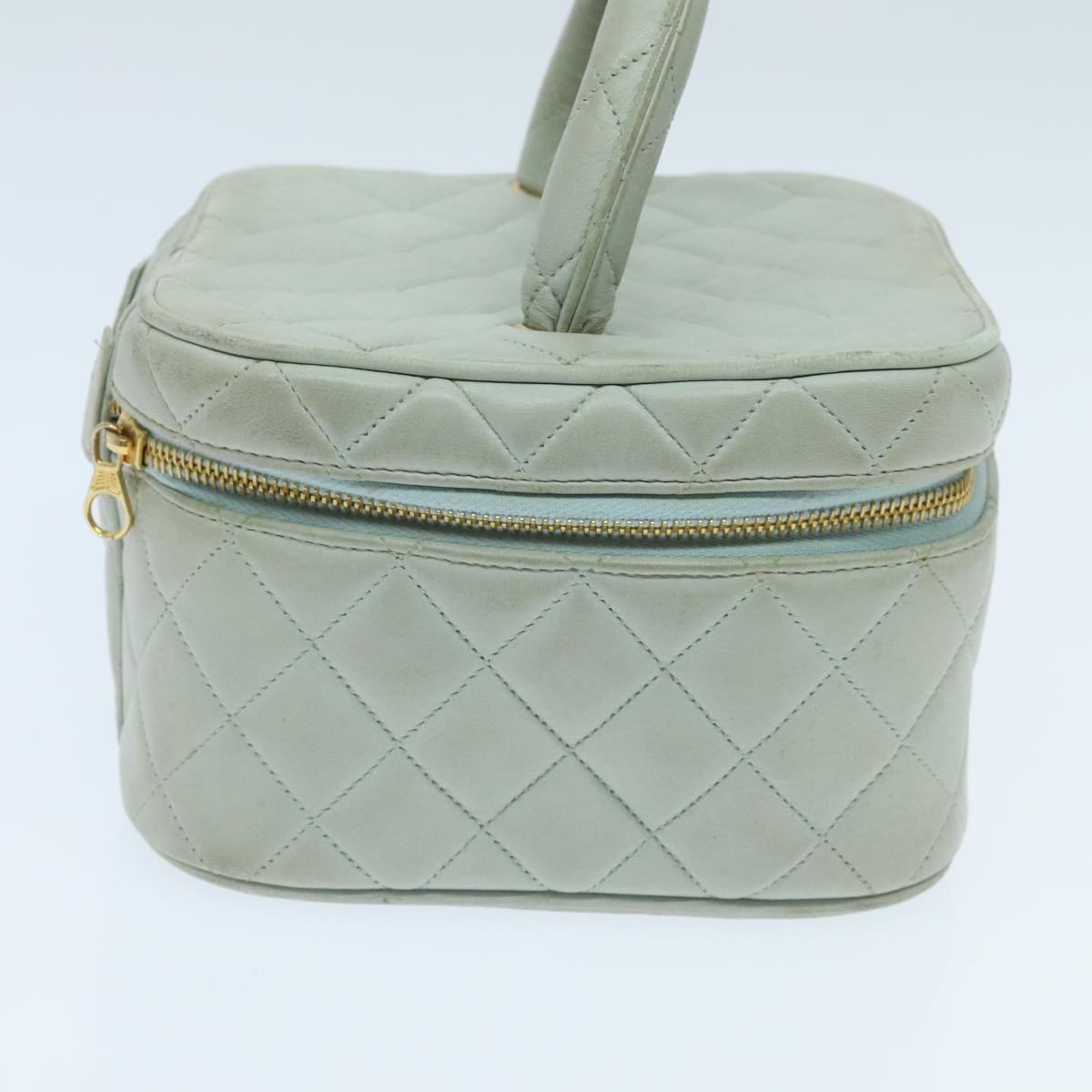 CHANEL Matelasse Vanity Cosmetic Pouch Lamb Skin Blue Gold CC yk15445