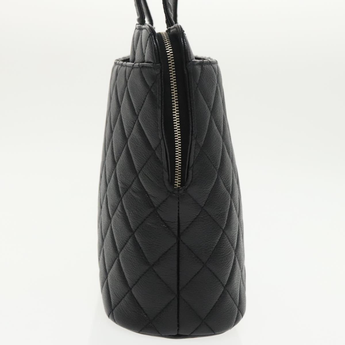 CHANEL Matelasse Tote Bag Caviar Skin Black CC yk15918A