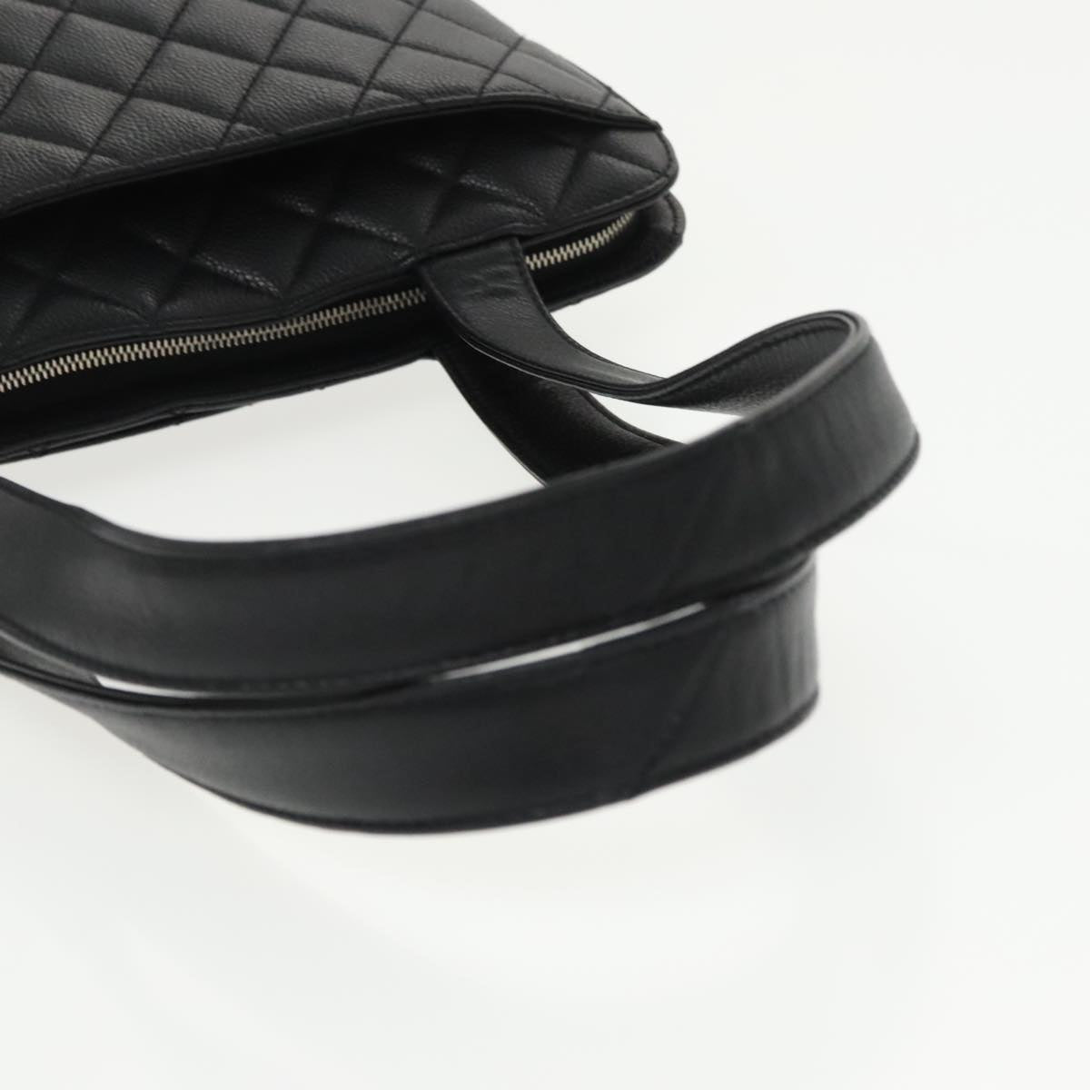 CHANEL Matelasse Tote Bag Caviar Skin Black CC yk15918A