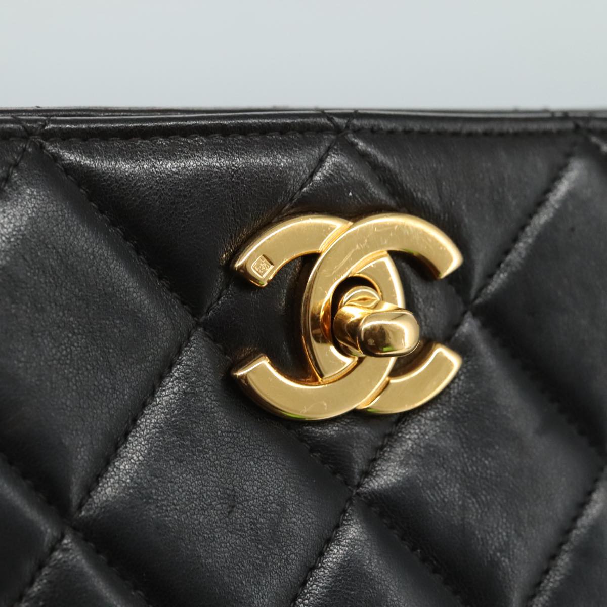 CHANEL Matelasse Chain Tote Bag Lamb Skin Black Gold CC yk16779A