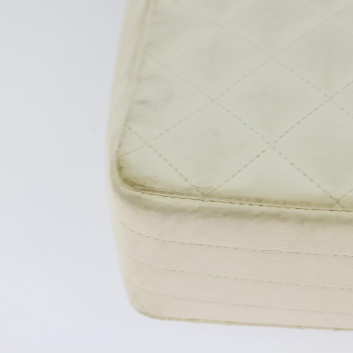 CHANEL Matelasse Chain Shoulder Bag Lamb Skin White Gold CC yk17083