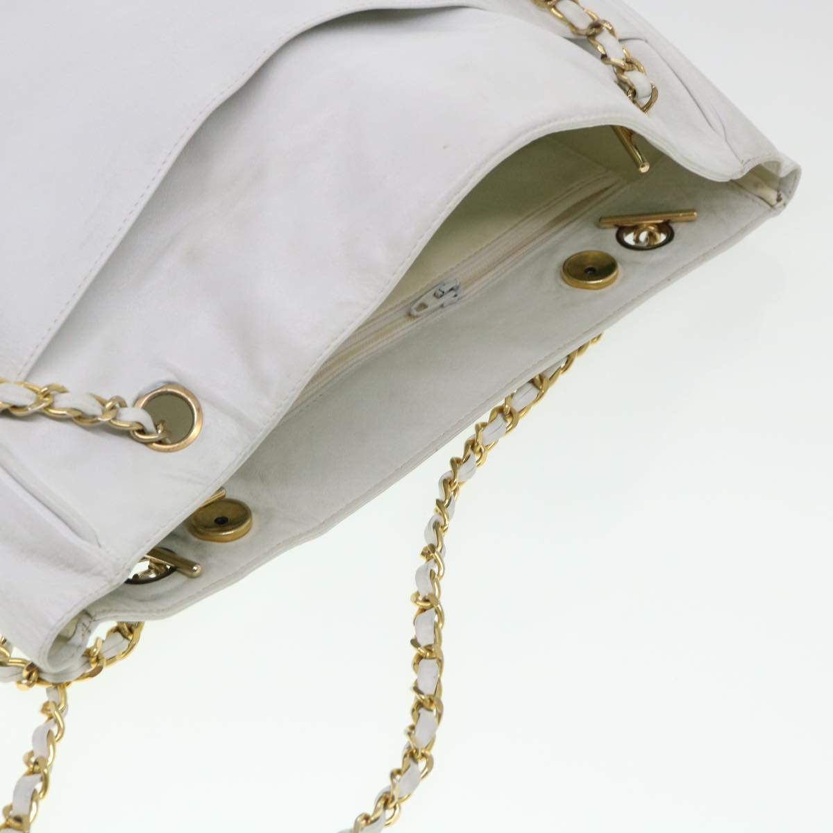 CHANEL Chain Shoulder Bag Lamb Skin White CC yk6254