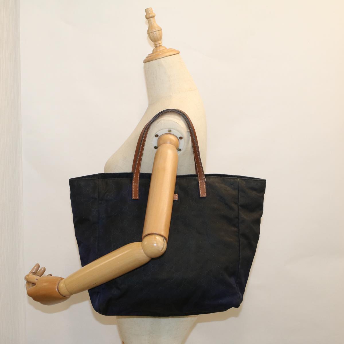 GUCCI GG Canvas Tote Bag Navy 282439  9421